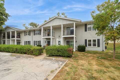 1252 49th Street unit: 4, West Des Moines, IA 50266