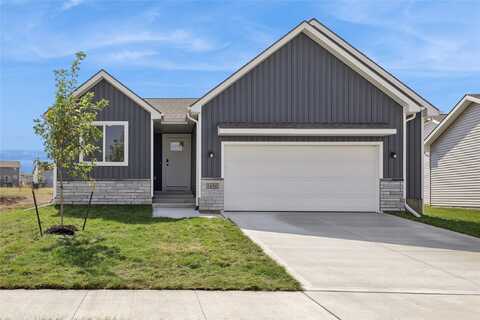 1656 NW Savannah Drive, Ankeny, IA 50023