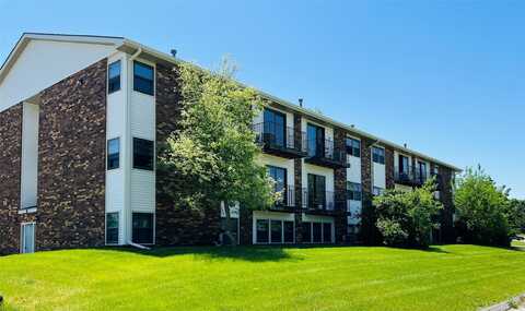 2121 Greene Street, Adel, IA 50003