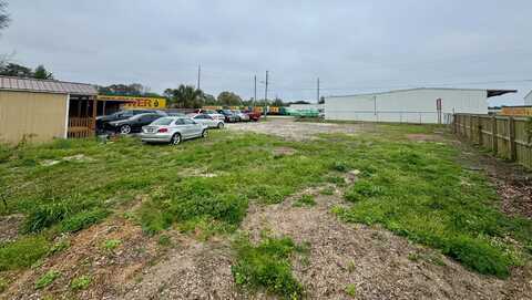16 NW Jeffersson Place, Fort Walton Beach, FL 32548