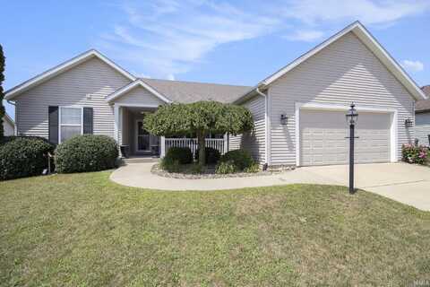 52699 Common Eider Trail, South Bend, IN 46628