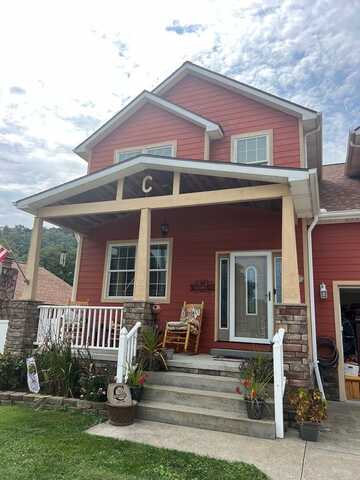 60 Bevins, Prestonsburg, KY 41653