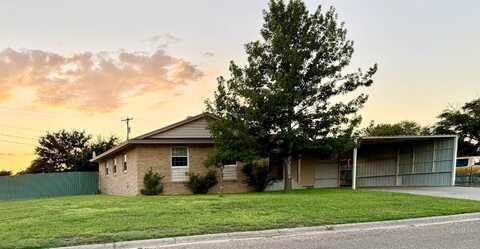 625 Donna Drive, Guymon, OK 73942