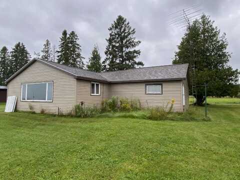 4163 S Roy RD, Sugar Island, MI 49783