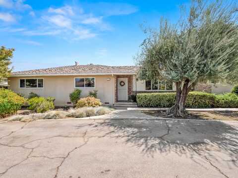 931 Stanford Avenue S, Fresno, CA 93727