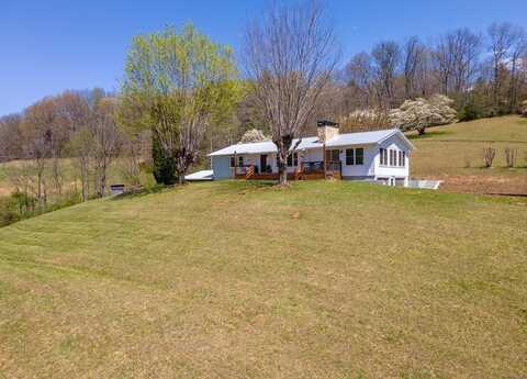 198 Welcome Ln, Otto, NC 28763