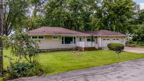 7311 Freeman Lane, Huron, OH 44839