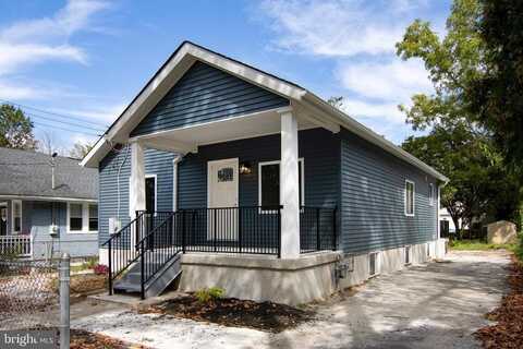 218 W MONTROSE STREET, VINELAND, NJ 08360