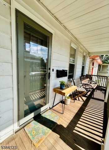 60 James St, Bloomfield, NJ 07003