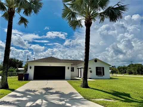 802 Kingsbury Court, Lehigh Acres, FL 33974
