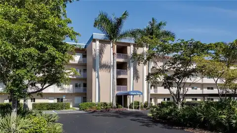 14931 Park Lake Drive unit: Ph9, Fort Myers, FL 33919