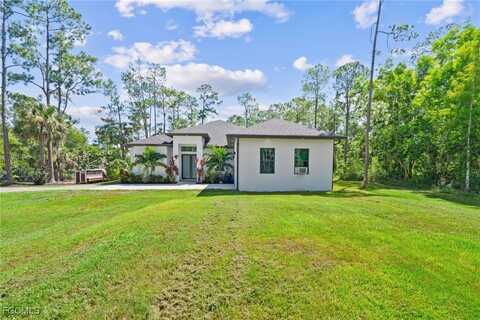 106 18th Avenue NE, Naples, FL 34120