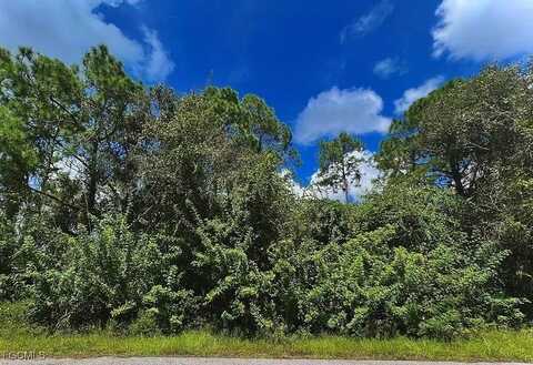 3606 50th Street W, Lehigh Acres, FL 33971