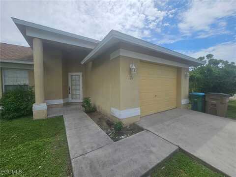 121 NE 16th Place, Cape Coral, FL 33909