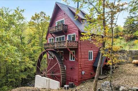 6602 MIDDLEBROOK RD, MIDDLEBROOK, VA 24459