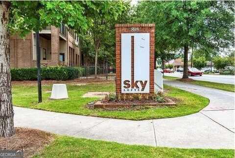 898 Oak, Atlanta, GA 30310