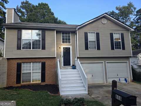 828 Tradd, Stone Mountain, GA 30087