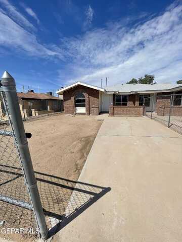 845 montera Road, El Paso, TX 79907