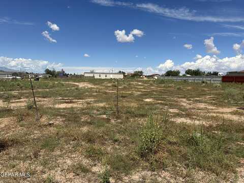 762 INDIAN RUINS Road, Chaparral, NM 88081