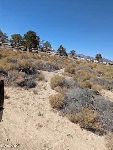 570 E Tacoma Road, Pahrump, NV 89048