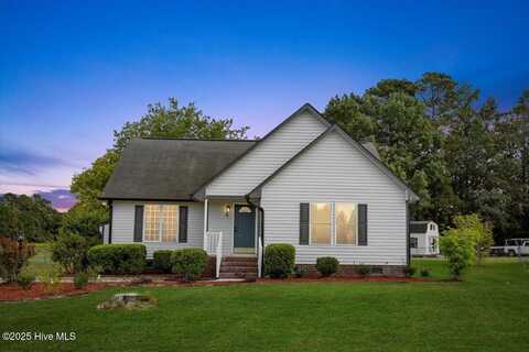 559 Eagles Nest Road, Grimesland, NC 27837