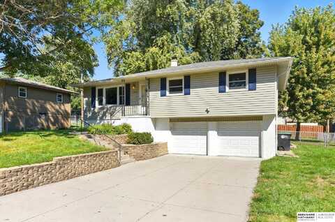 11018 Prairie Village Drive, Omaha, NE 68144