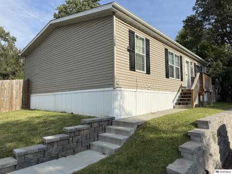 4128 Bellville Drive, Lincoln, NE 68521