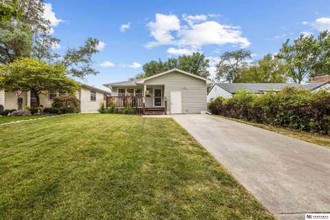6123 Lafayette Avenue, Omaha, NE 68132