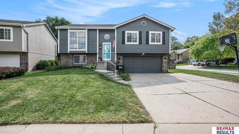 17719 H Street, Omaha, NE 68135