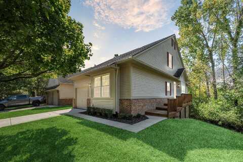 30861 Centennial Drive, Novi, MI 48377