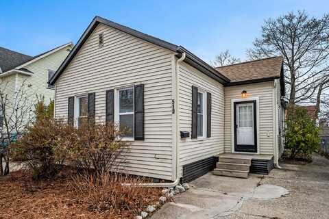 510 Madison Street, Grand Haven, MI 49417