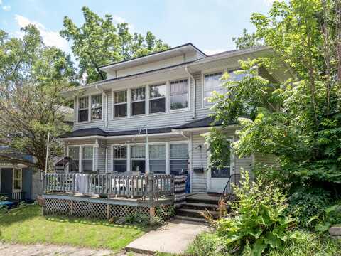909 Walwood Place, Kalamazoo, MI 49007