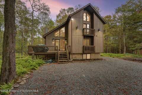 66 Mildred Drive, Gouldsboro, PA 18424