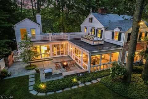 21 Hardwell Rd, Millburn, NJ 07078