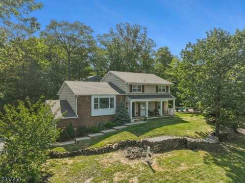 78 Skytop Rd, Cedar Grove, NJ 07009