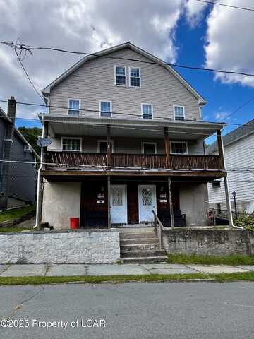 34 Arch Street, Glen Lyon, PA 18617