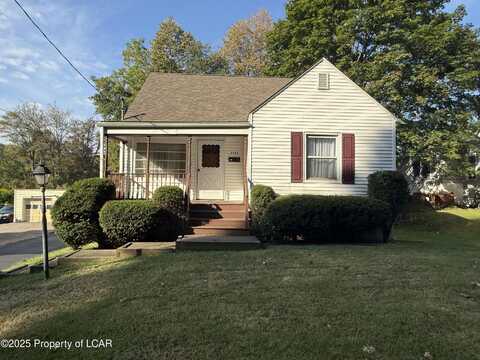 2552 PA-309, Dallas, PA 18612