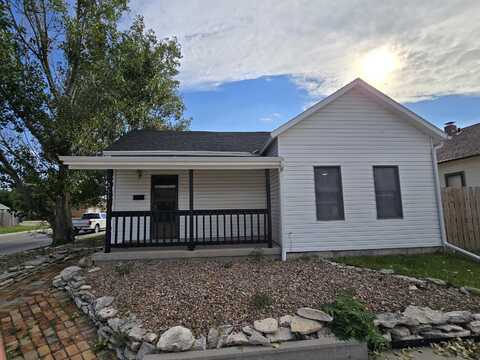 316 E 13th, Hays, KS 67601