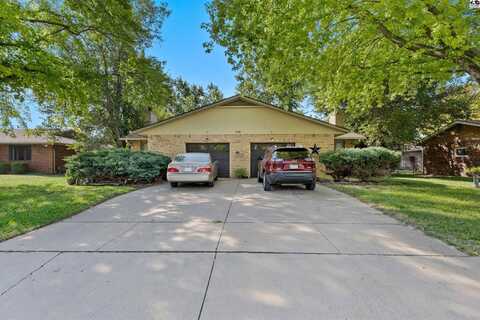 709 A E 32nd Ter, Hutchinson, KS 67502
