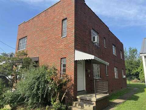 815 4th Street West, Huntington, WV 25701