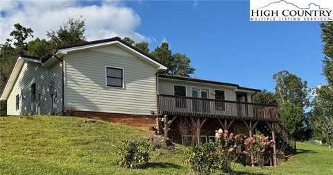 171 Wilcox Drive, Crumpler, NC 28617