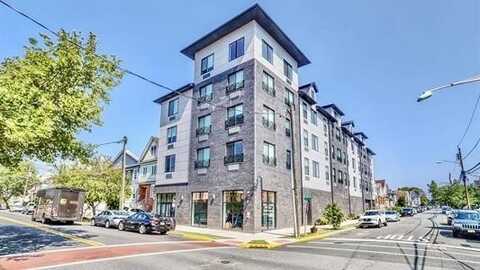 140 AVENUE B, Bayonne, NJ 07002