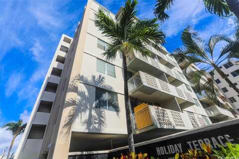 1655 Kanunu Street, Honolulu, HI 96814