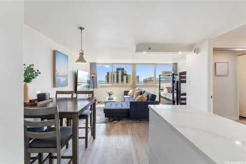 445 Seaside Avenue, Honolulu, HI 96815