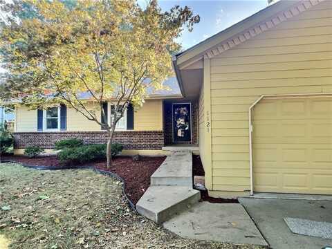1121 NE Ridgeview Drive, Lees Summit, MO 64086