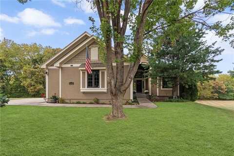 17624 Riverbend Road, Kearney, MO 64060