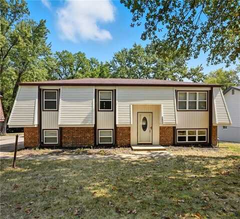 4803 NW Woody Creek Lane, Parkville, MO 64151