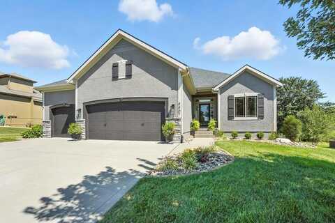 4407 SE Lariat Drive, Lees Summit, MO 64082
