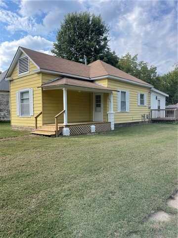 2901 Stevens Avenue, Parsons, KS 67357