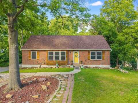 6607 QUAIL RUN Drive, Parkville, MO 64152
